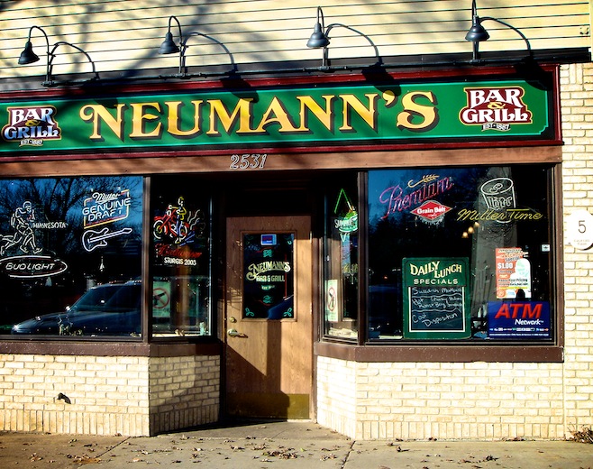 MN Neumann's Bar